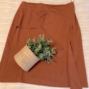 NWT! DKNY Rust Orange A Line skirt with Sassy Ruffle!